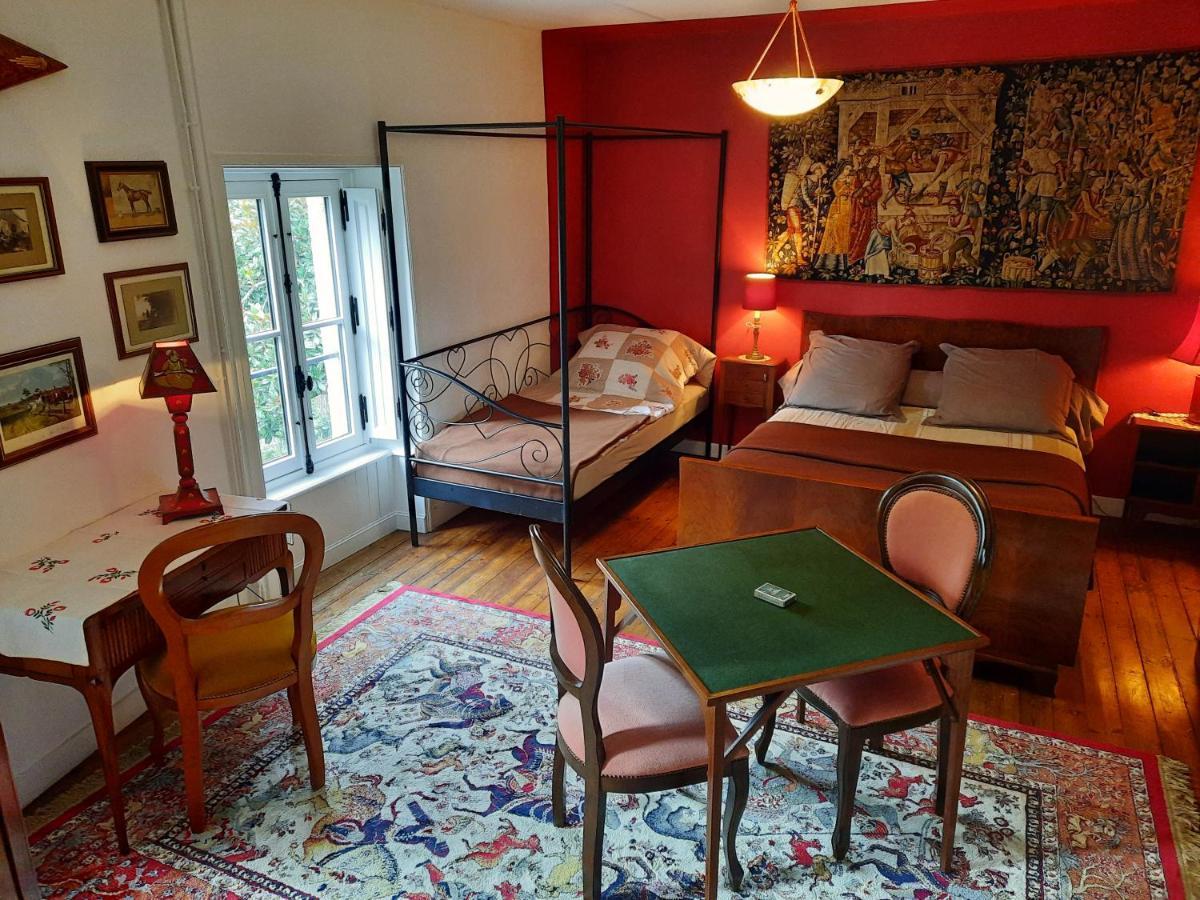 Les Cedres Bed & Breakfast Montaigu-Vendee Exterior photo